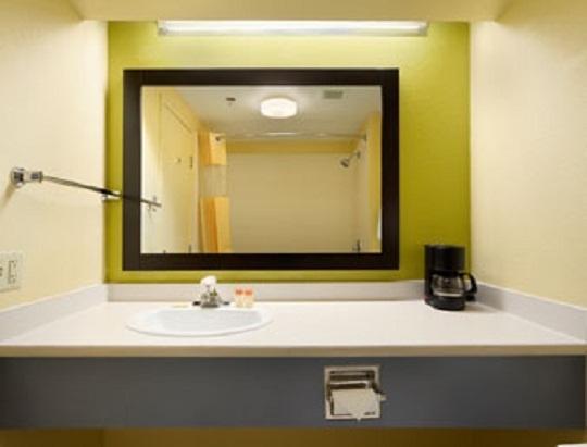 Days Inn & Suites By Wyndham Desoto Chambre photo